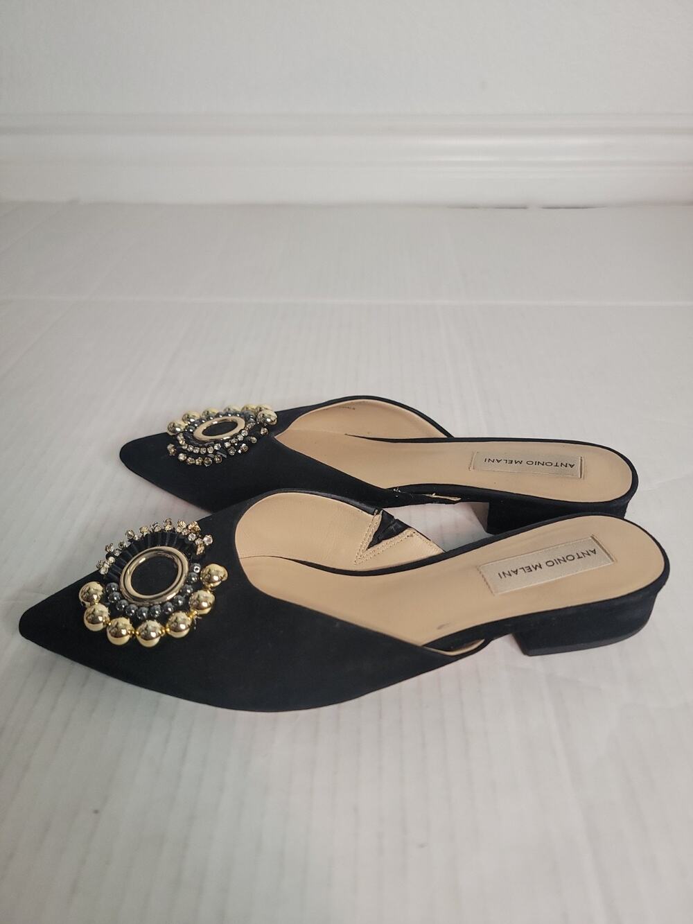 ANTONIO MELANI Mules Womens SZ 9M Black Gold Embellished Ornament Pointed Toe